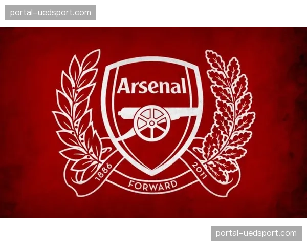 维拉公园响起掌声，阿斯顿维拉2-0完胜阿森纳