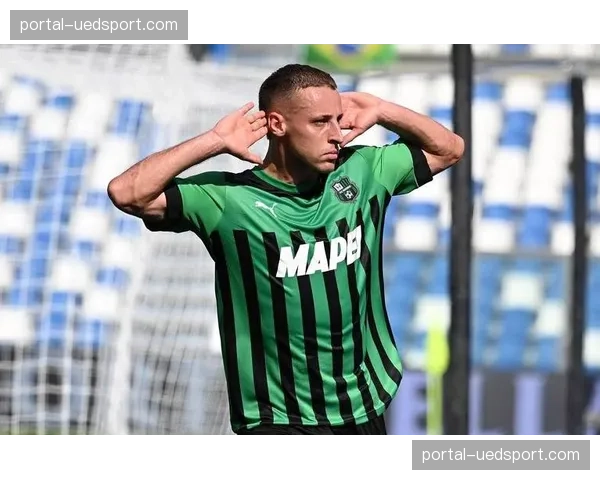 官方:萨索洛主帅迪奥尼西确认赛季末离任 官方:萨索洛主帅迪奥尼西确认赛季末离任